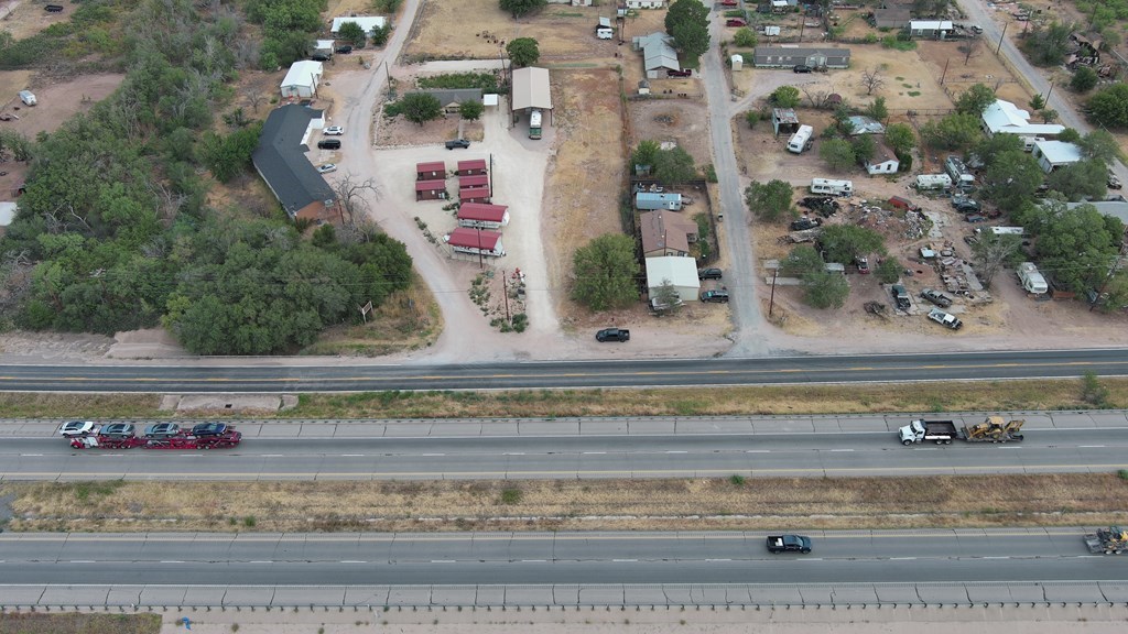 103 Thomas Ave Property Photo 6