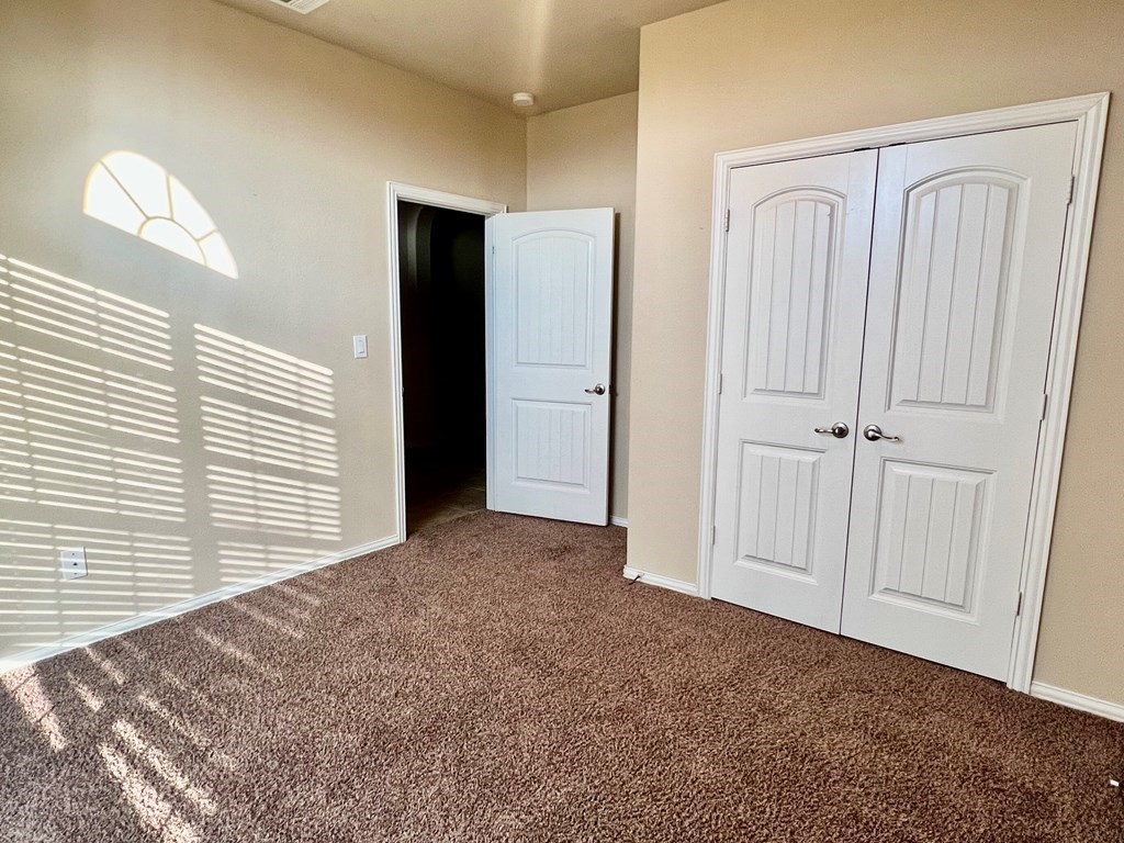 6607 Commonwealth Rd Property Photo 8