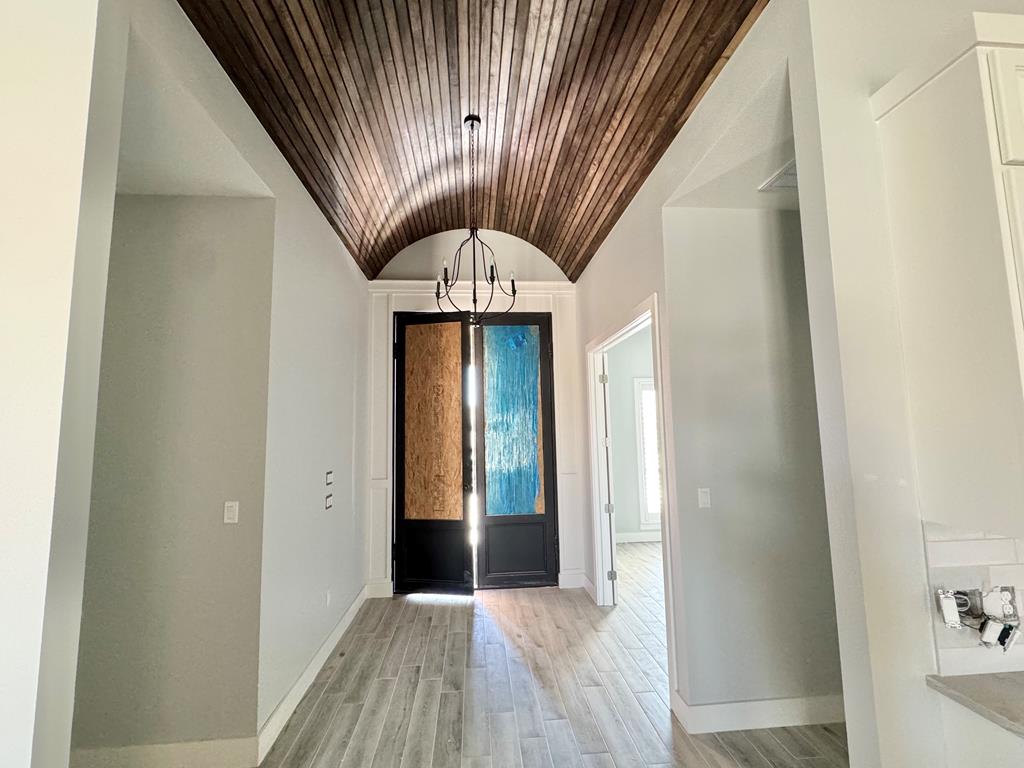 6512 Elmwood Property Photo 11