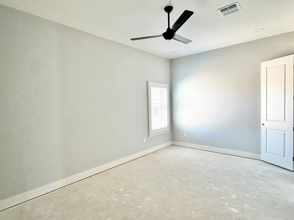 6512 Elmwood Property Photo 19