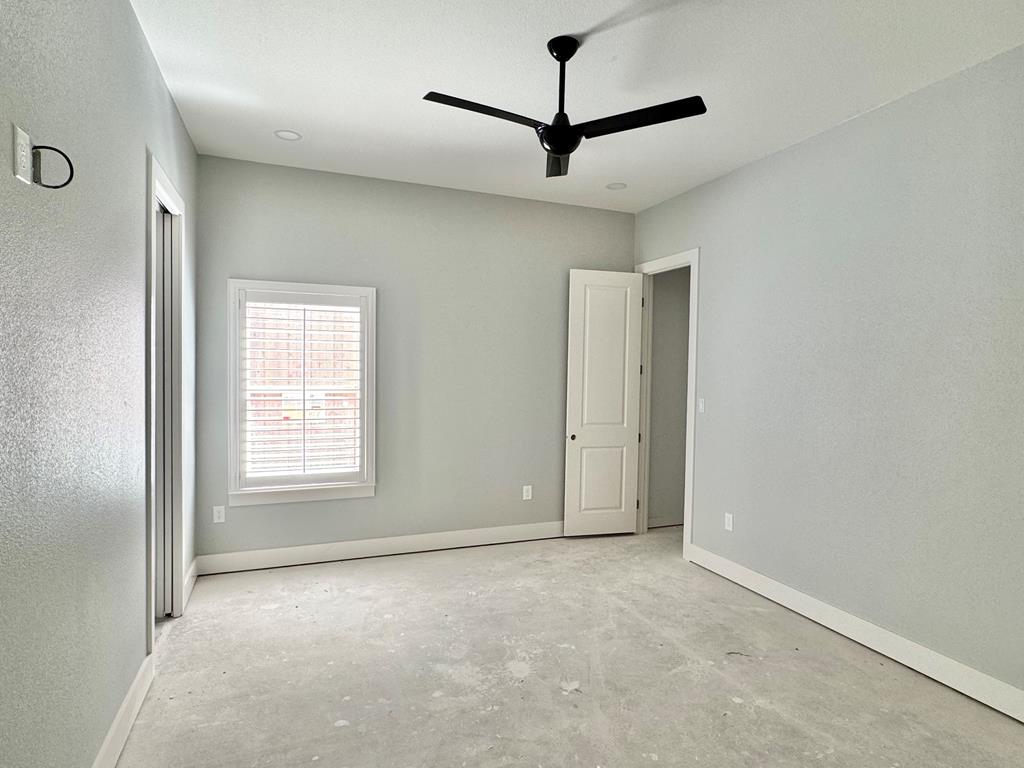 6512 Elmwood Property Photo 23