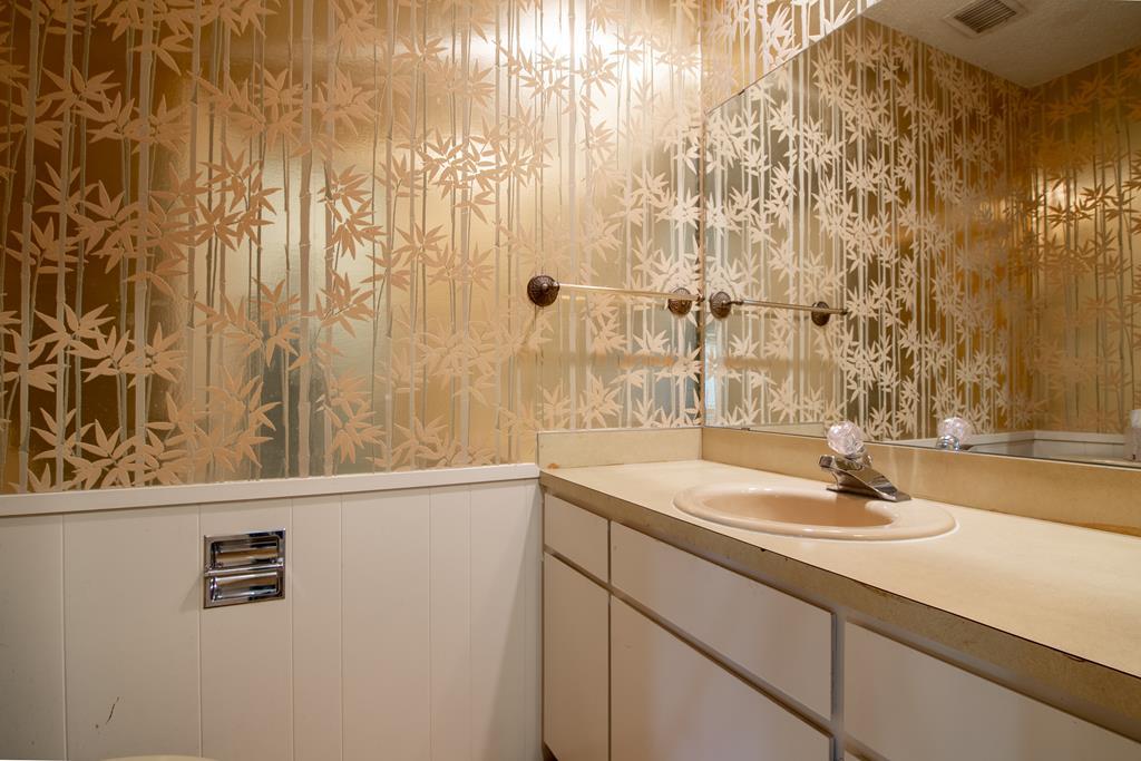 2913 Deering Dr Property Photo 11