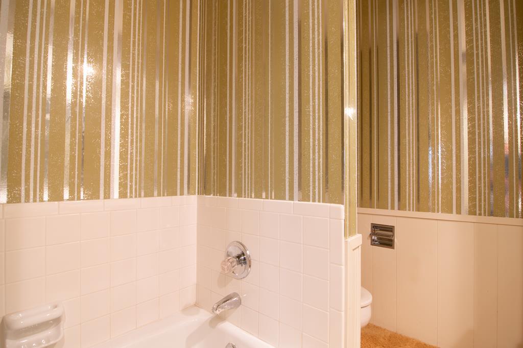 2913 Deering Dr Property Photo 14