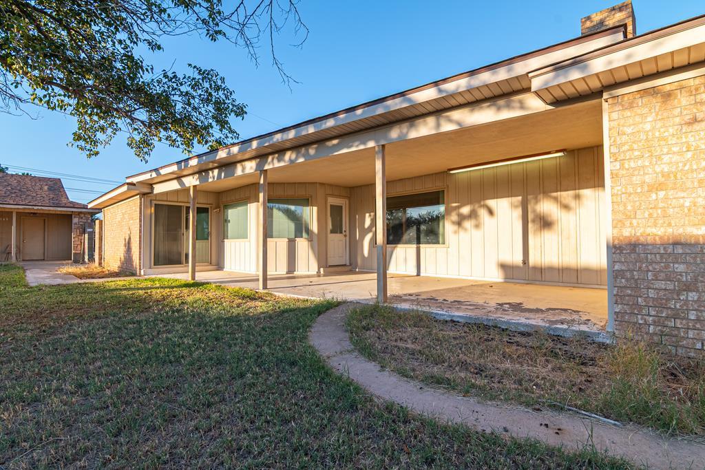 2913 Deering Dr Property Photo 20