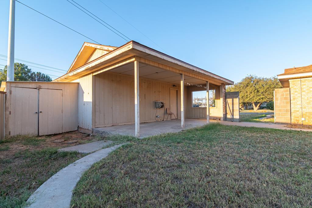 2913 Deering Dr Property Photo 22