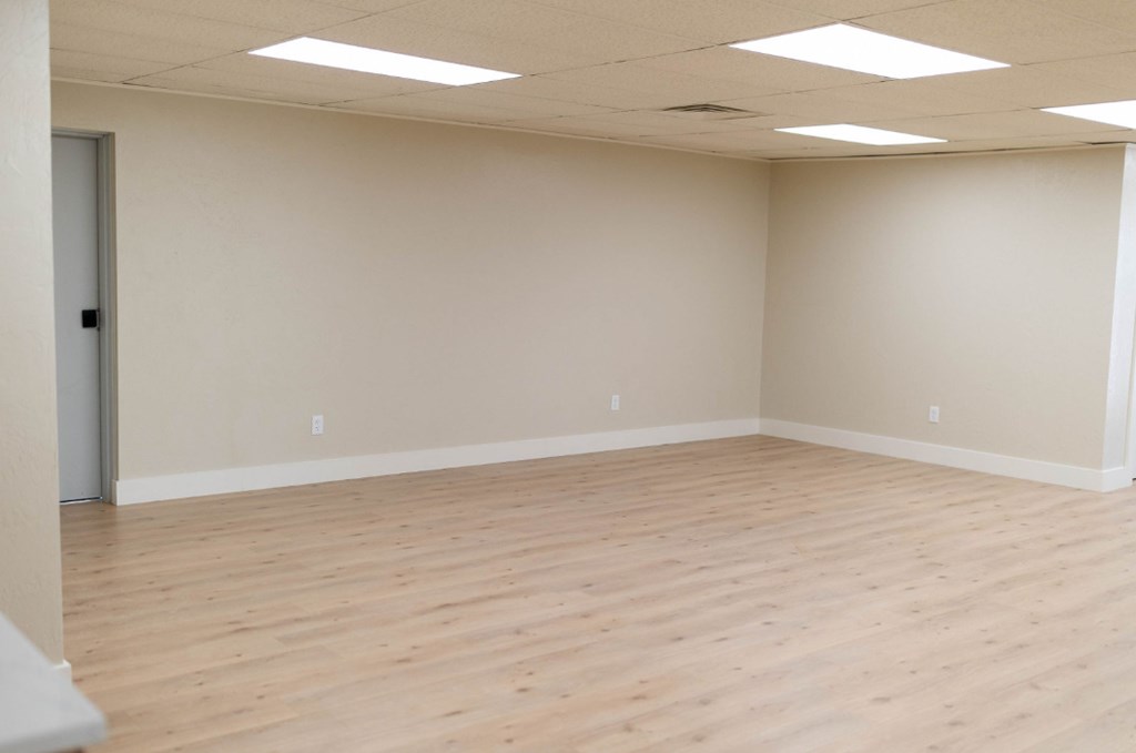 207 S Rex Property Photo 18