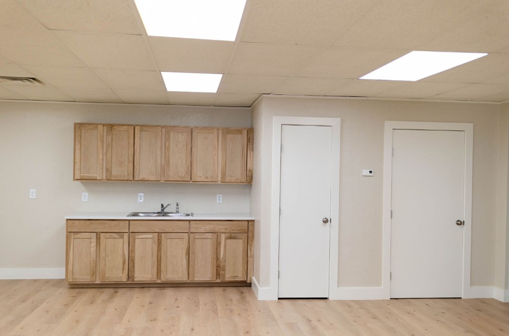 207 S Rex Property Photo 22