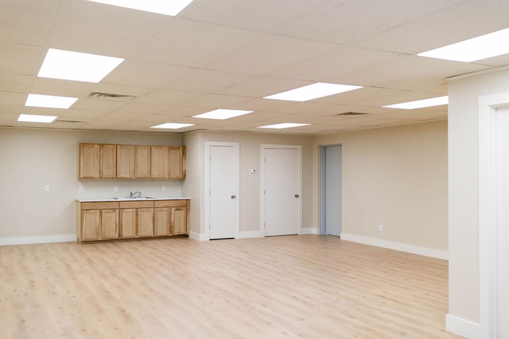 207 S Rex Property Photo 33