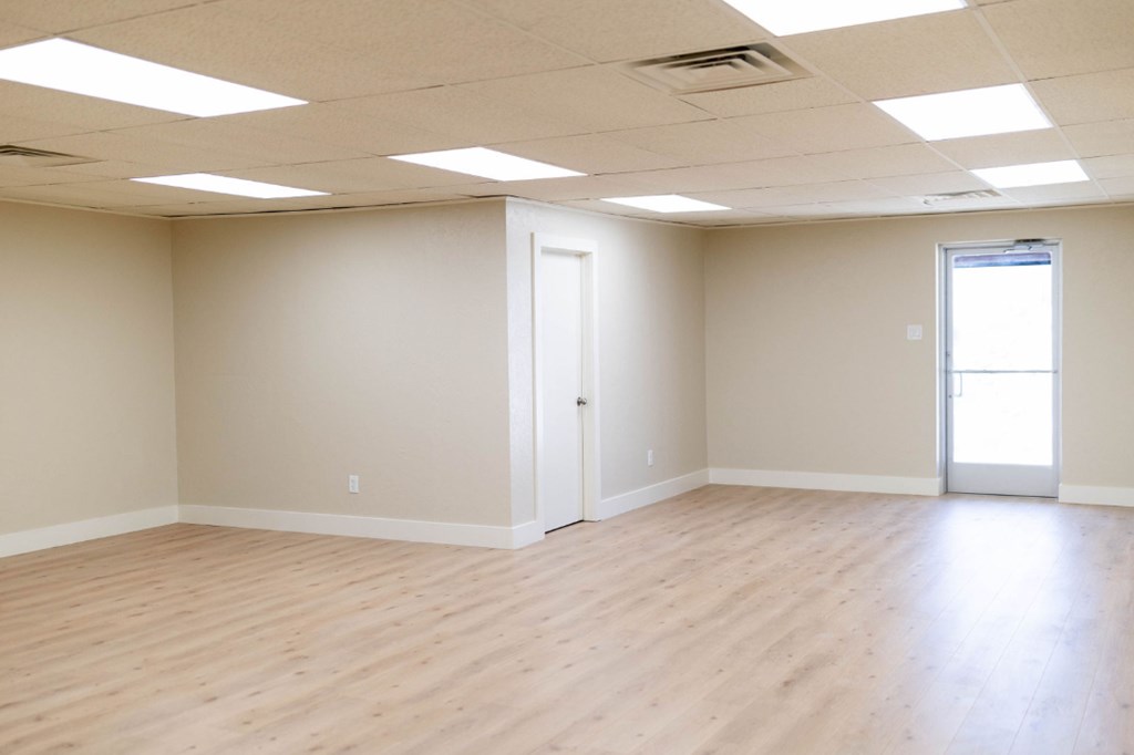 207 S Rex Property Photo 34