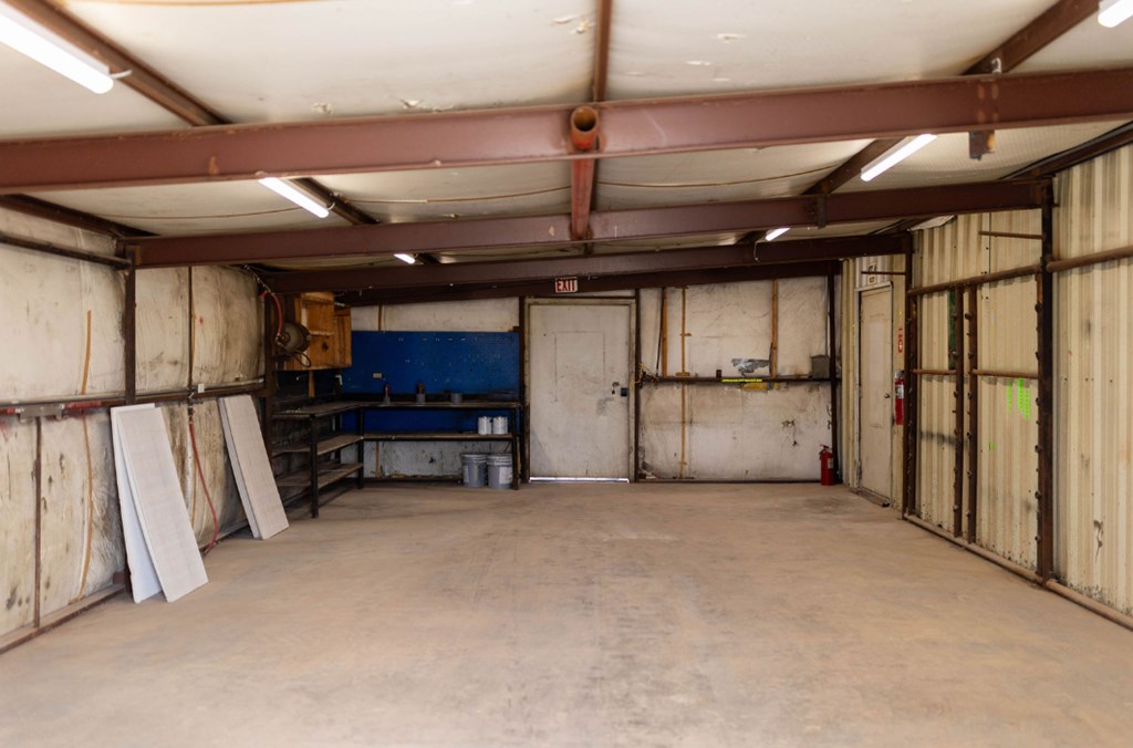 207 S Rex Property Photo 38