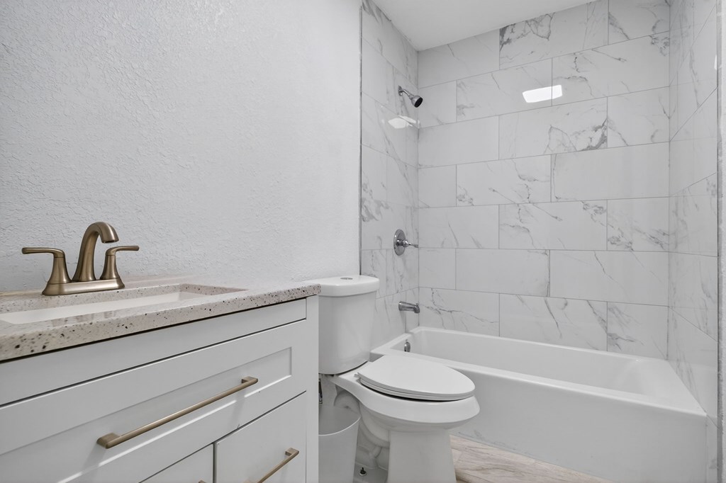 11010 W Joan Dr Property Photo 32