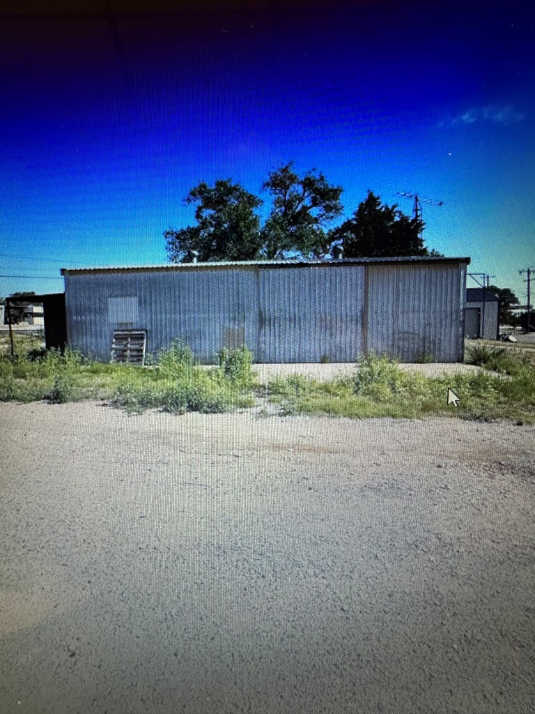 000 Hwy 350 Property Photo 3