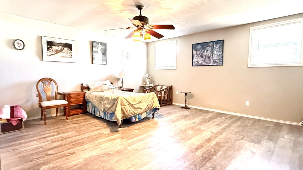 1244 Walnut St Property Photo 17