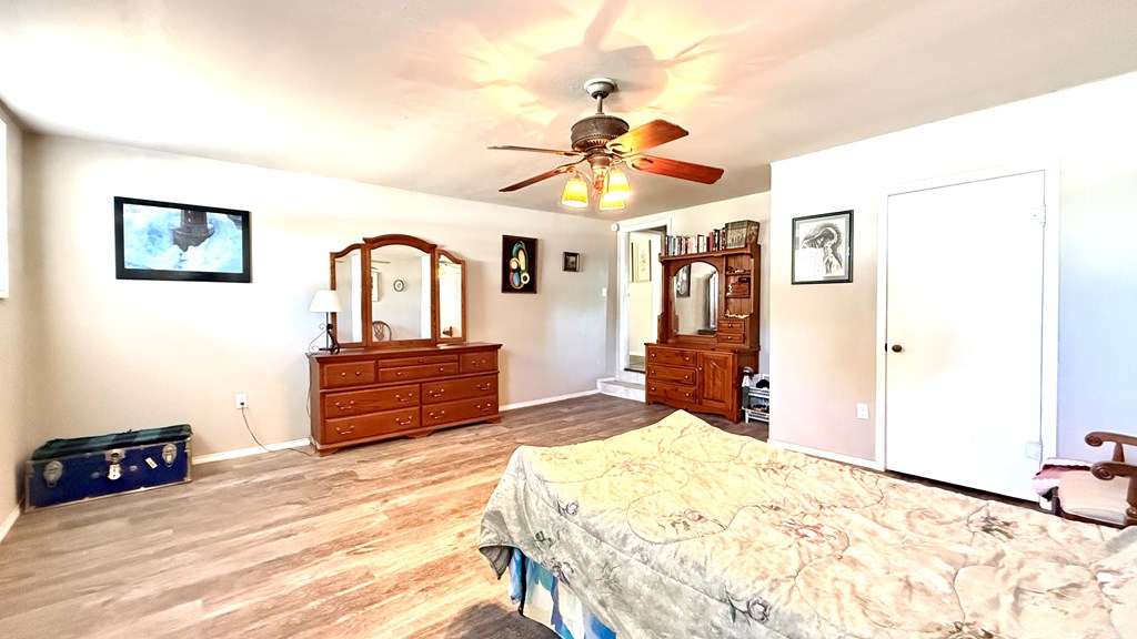 1244 Walnut St Property Photo 19