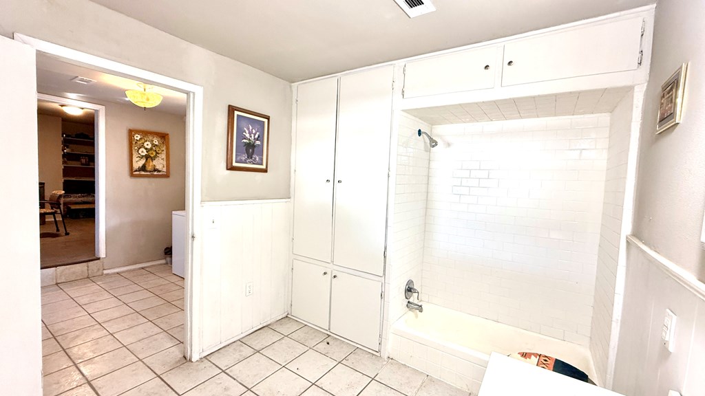 1244 Walnut St Property Photo 21