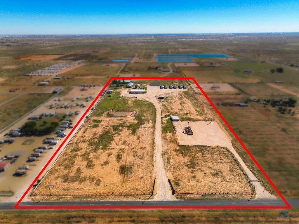 9130 E Goldenrod Dr Property Photo 1