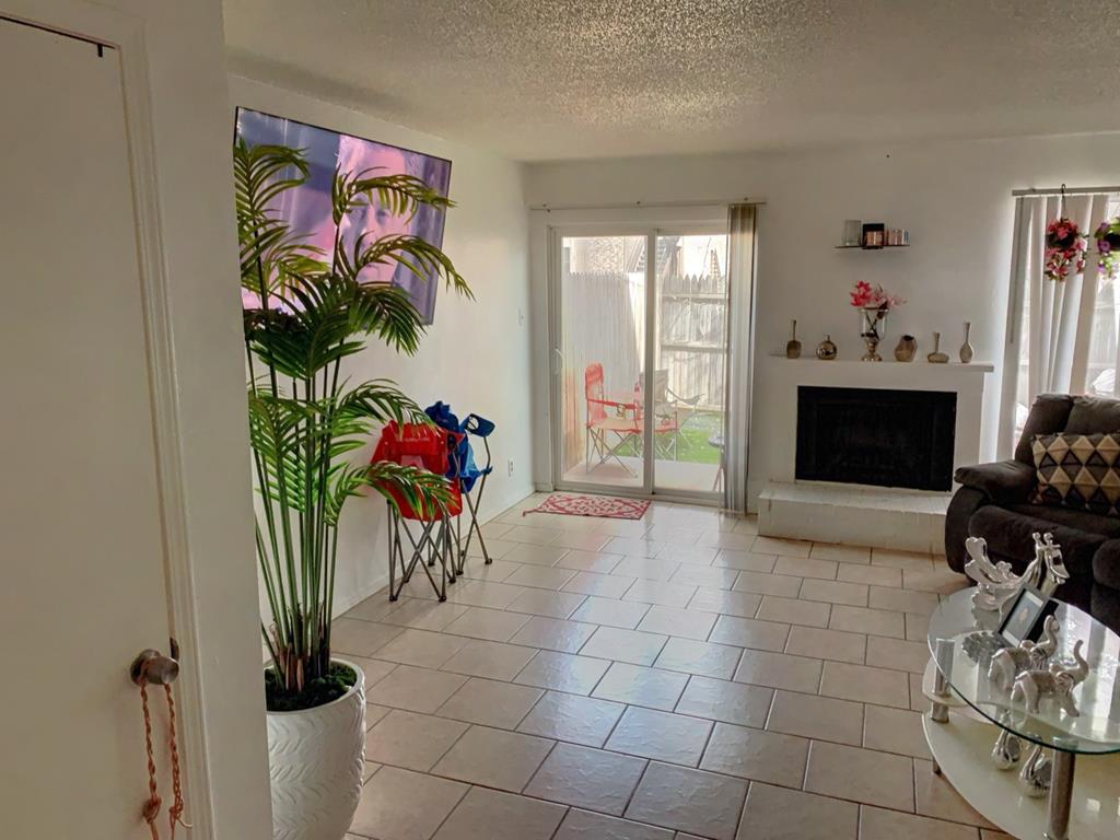 4700 Boulder Dr # 102 Property Photo 6