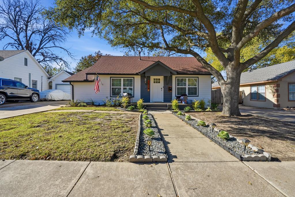 2824 Ryan Ave Property Photo 1