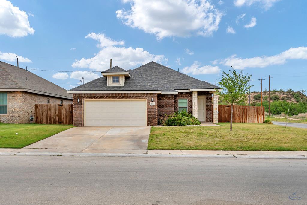 3315 Fenn St. Property Photo 3