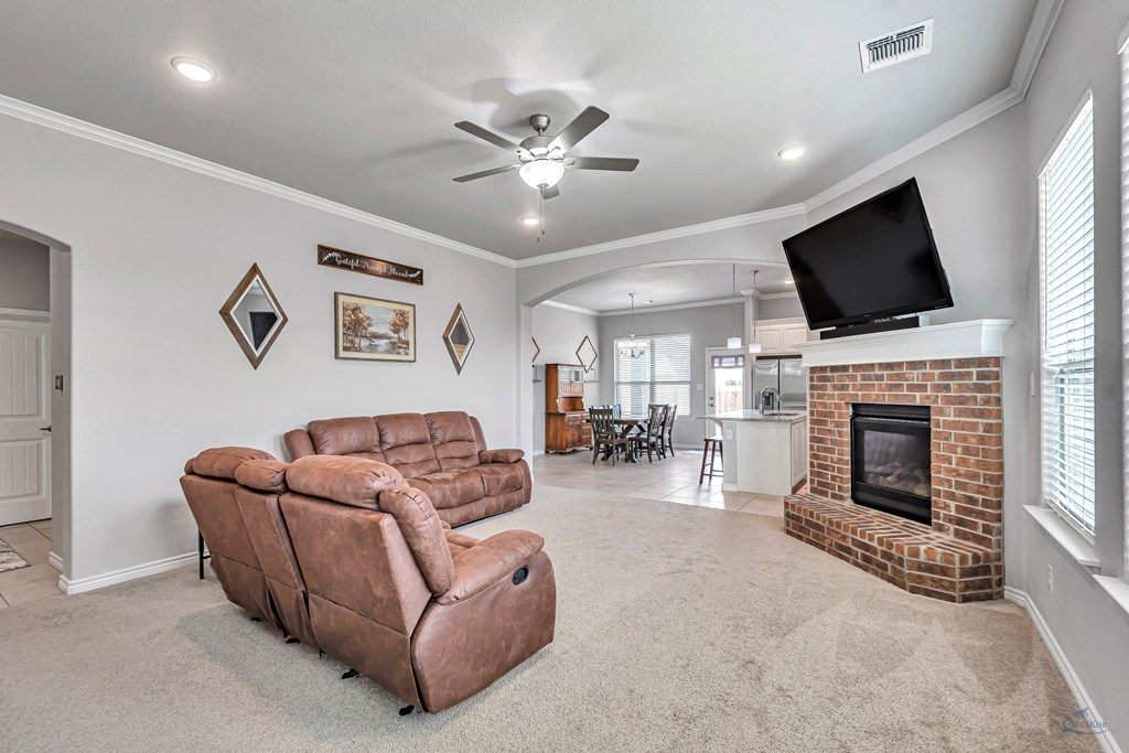3315 Fenn St. Property Photo 8