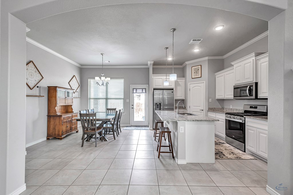 3315 Fenn St. Property Photo 12