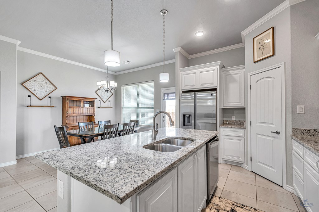 3315 Fenn St. Property Photo 15
