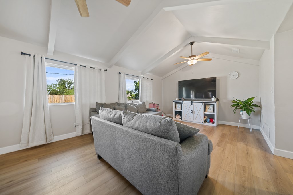 204 Heaton Road Property Photo 6