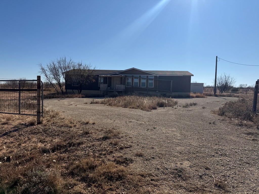 3081 County Rd 129 Property Photo 2