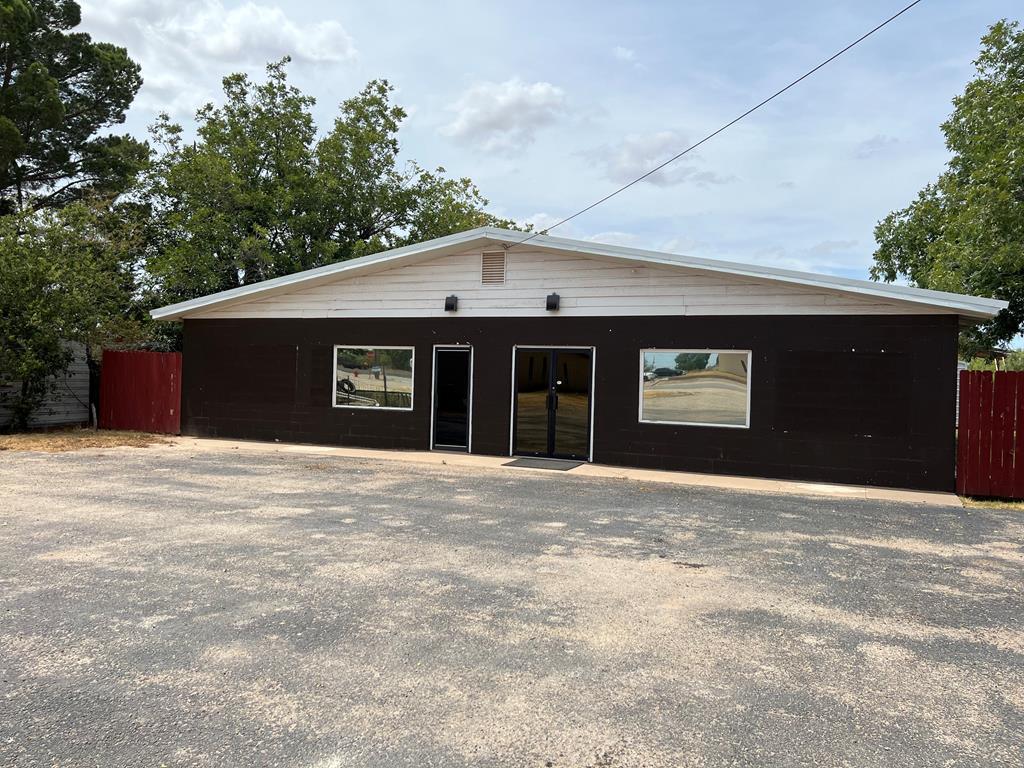 307 N College Ave