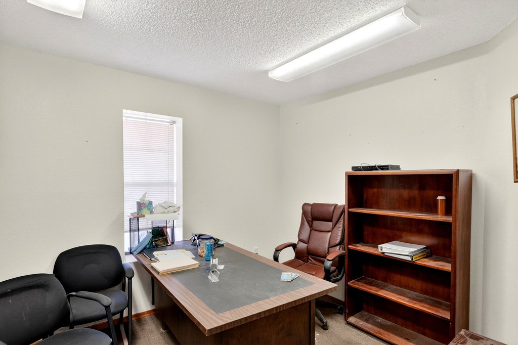 8316 W I-20 Property Photo 29