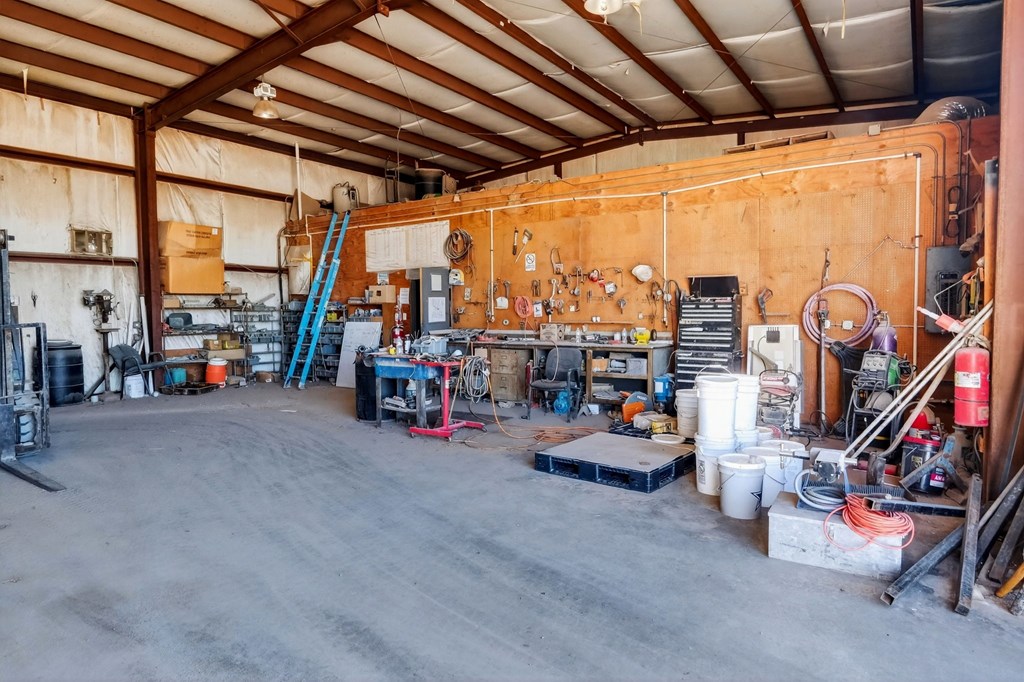 8316 W I-20 Property Photo 62