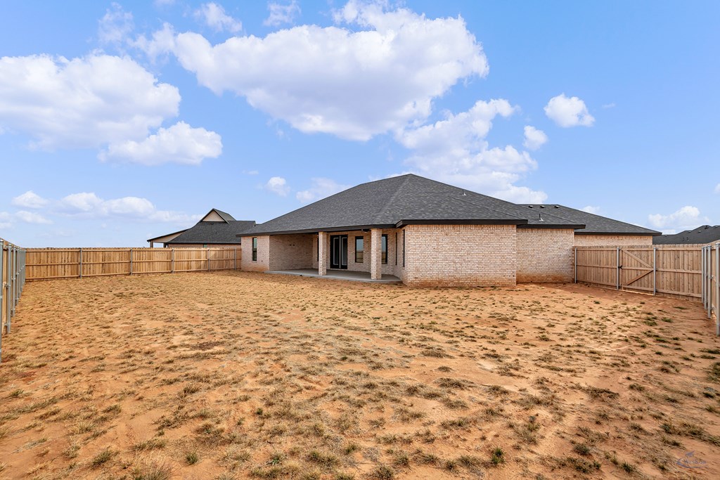 2102 S County Rd 1059 Property Photo 63