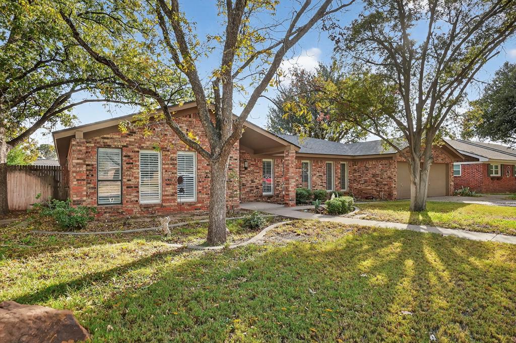 2821 Marmon Dr Property Photo 1