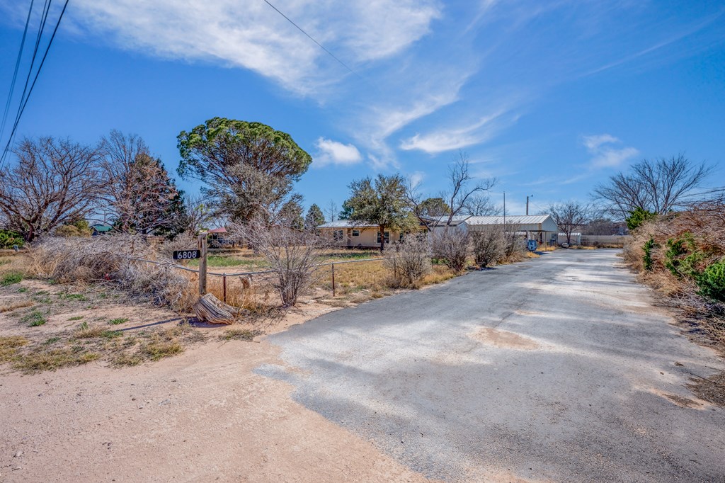 6808 E County Rd 97 Property Photo 45