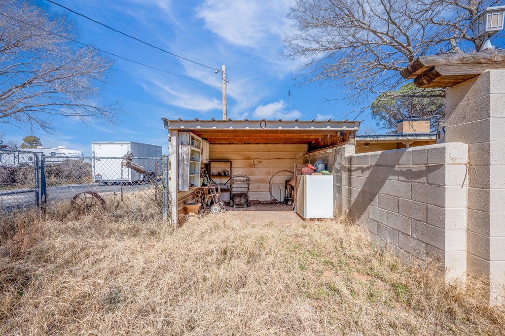 6808 E County Rd 97 Property Photo 51