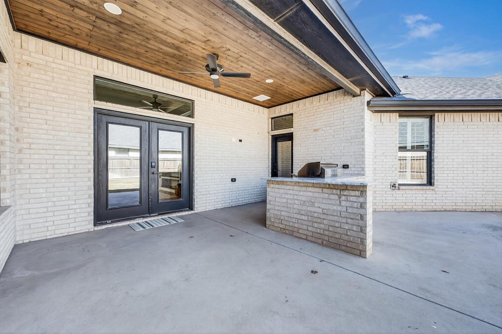 5828 Frio Dr Property Photo 24