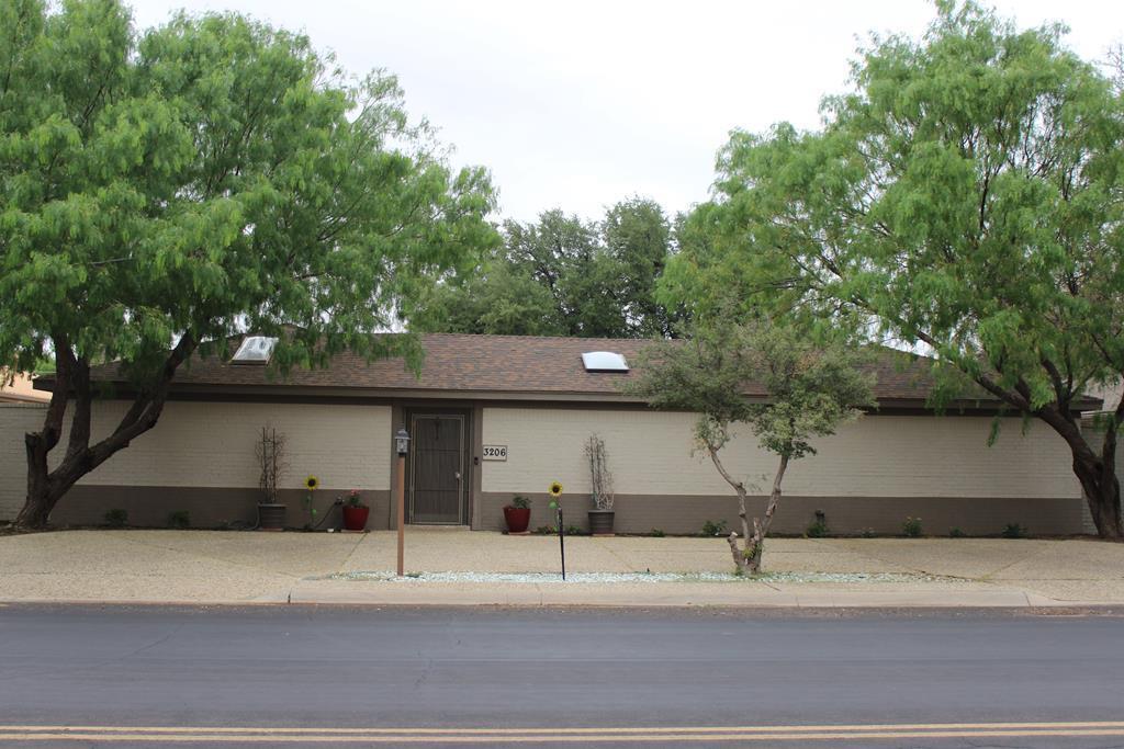 3206 Haynes Dr Property Photo 1
