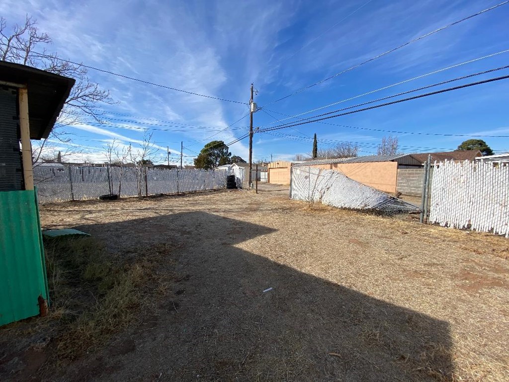 2741 Keystone Dr Property Photo 8