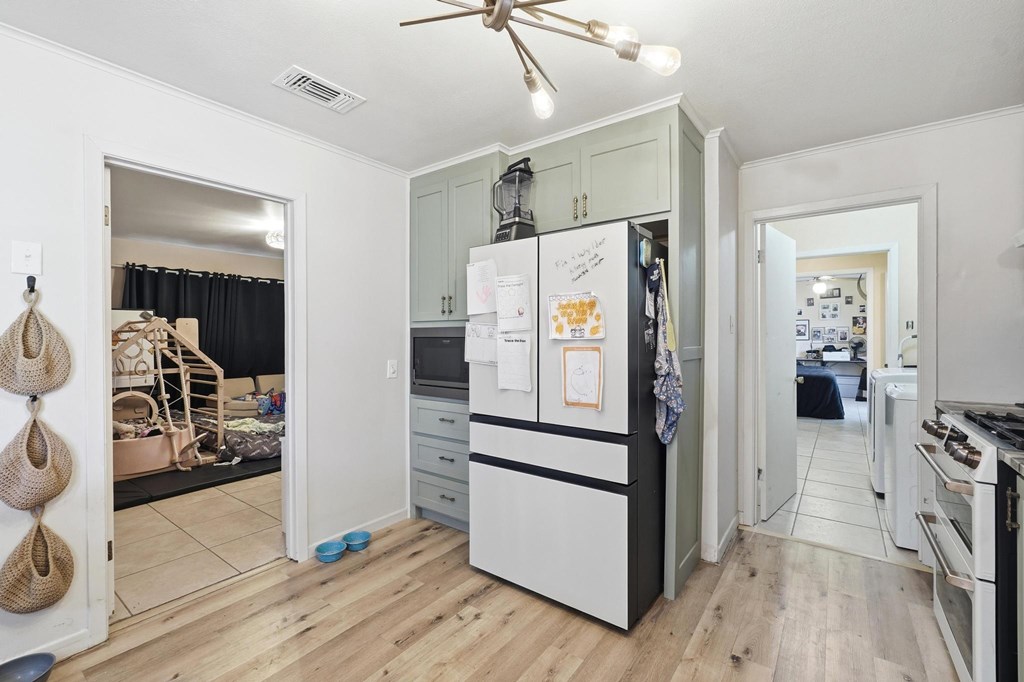 1306 Westhill Lane Property Photo 15