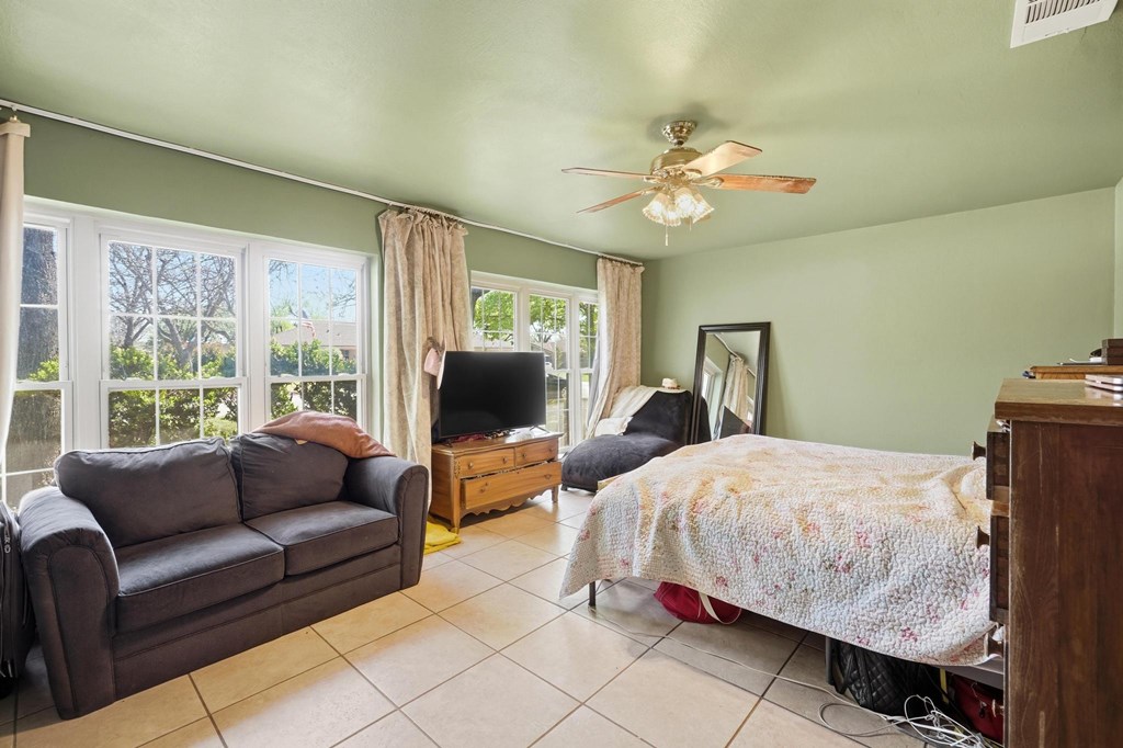 1306 Westhill Lane Property Photo 16