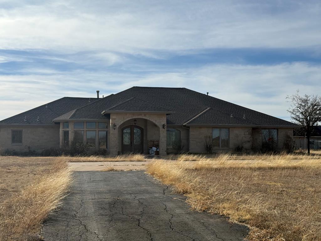 2711 El Paso Property Photo 1