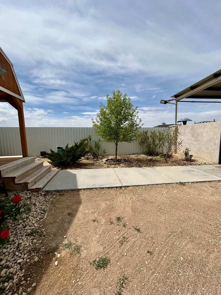 875 N Ellyson Blvd. Property Photo 17