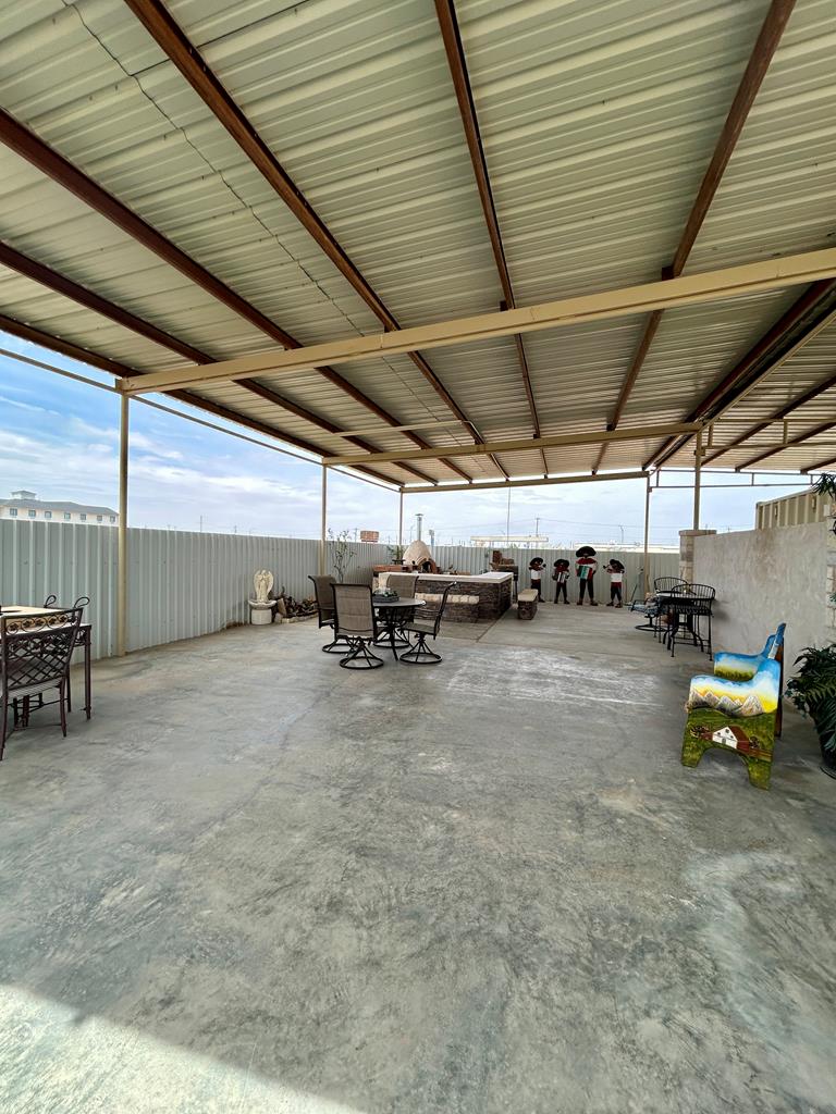875 N Ellyson Blvd. Property Photo 20