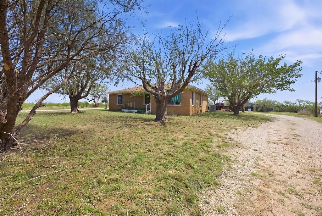 2330 County Rd 125 Property Photo 1