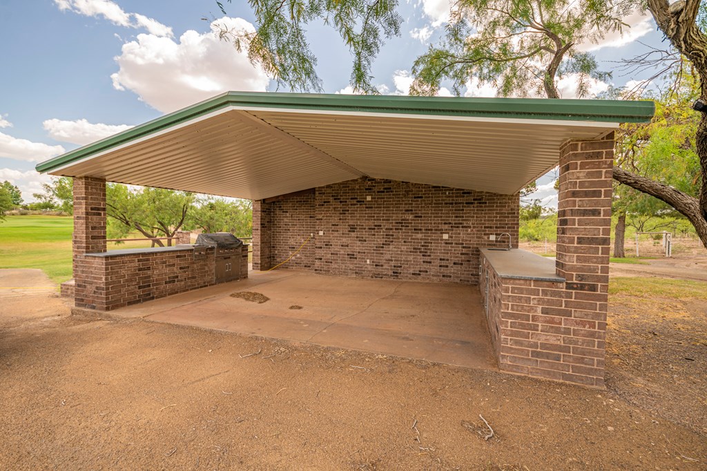 2459 County Rd 1105 Property Photo 25