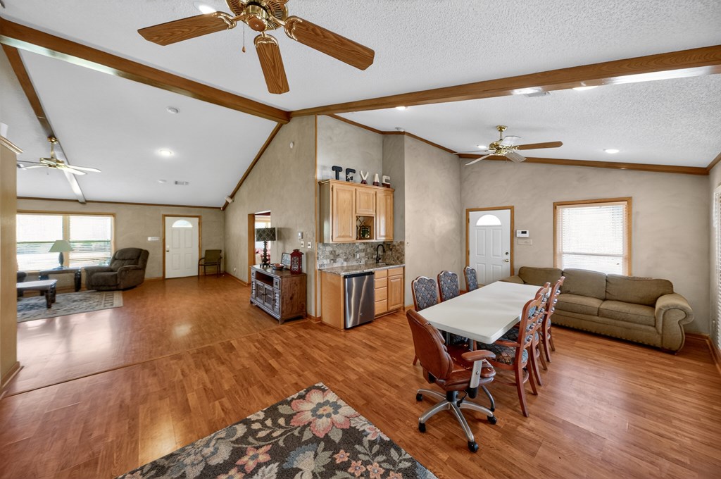2459 County Rd 1105 Property Photo 49