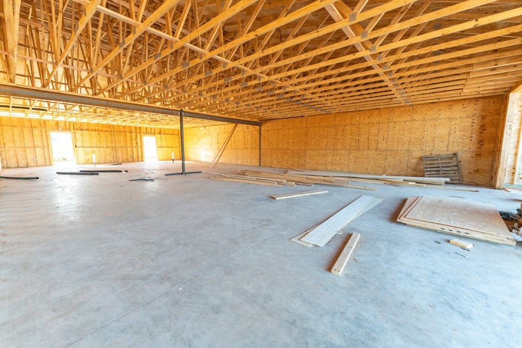 607 Tradewinds Blvd Property Photo 9