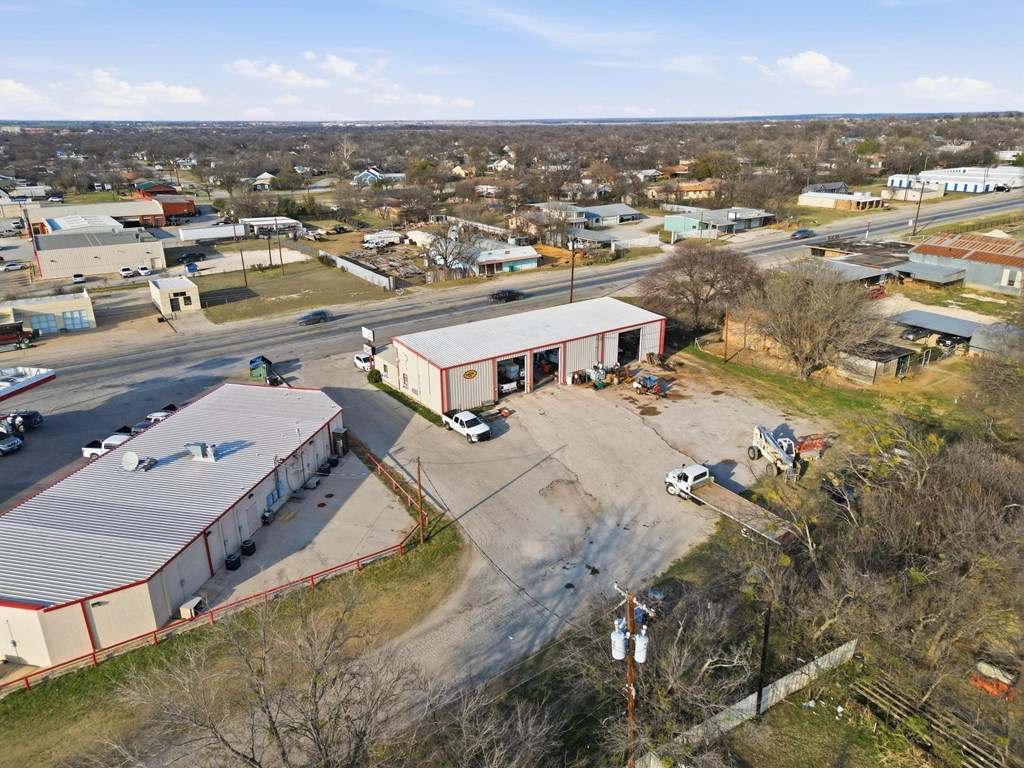 112 Santa Anna St Property Photo 36