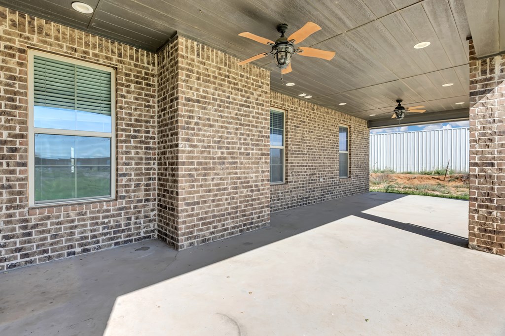 6103 County Rd 1200 Property Photo 27