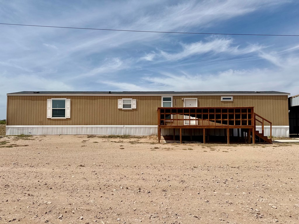 6901 E County Rd 55 Property Photo 5